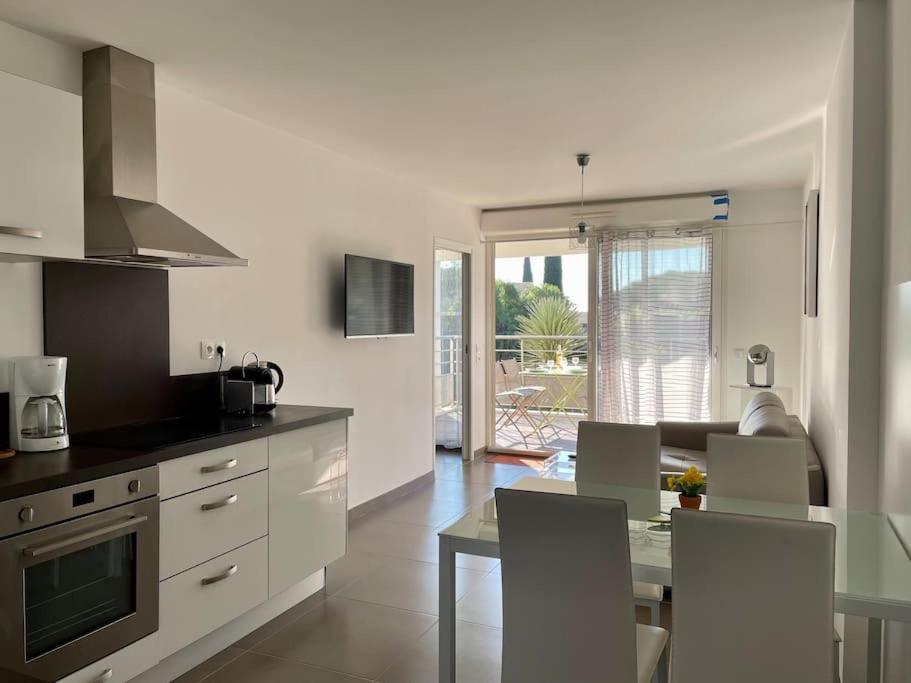 17 - Appartement Neuf, Parking Terrasse Et Jolie Vue Бандоль Экстерьер фото